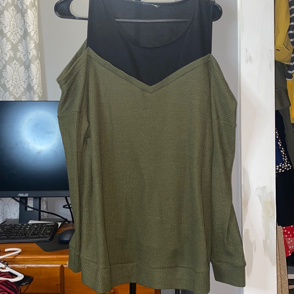 Cable knit cold shoulder sweater